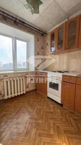 Квартиры, 3-комн., Топки